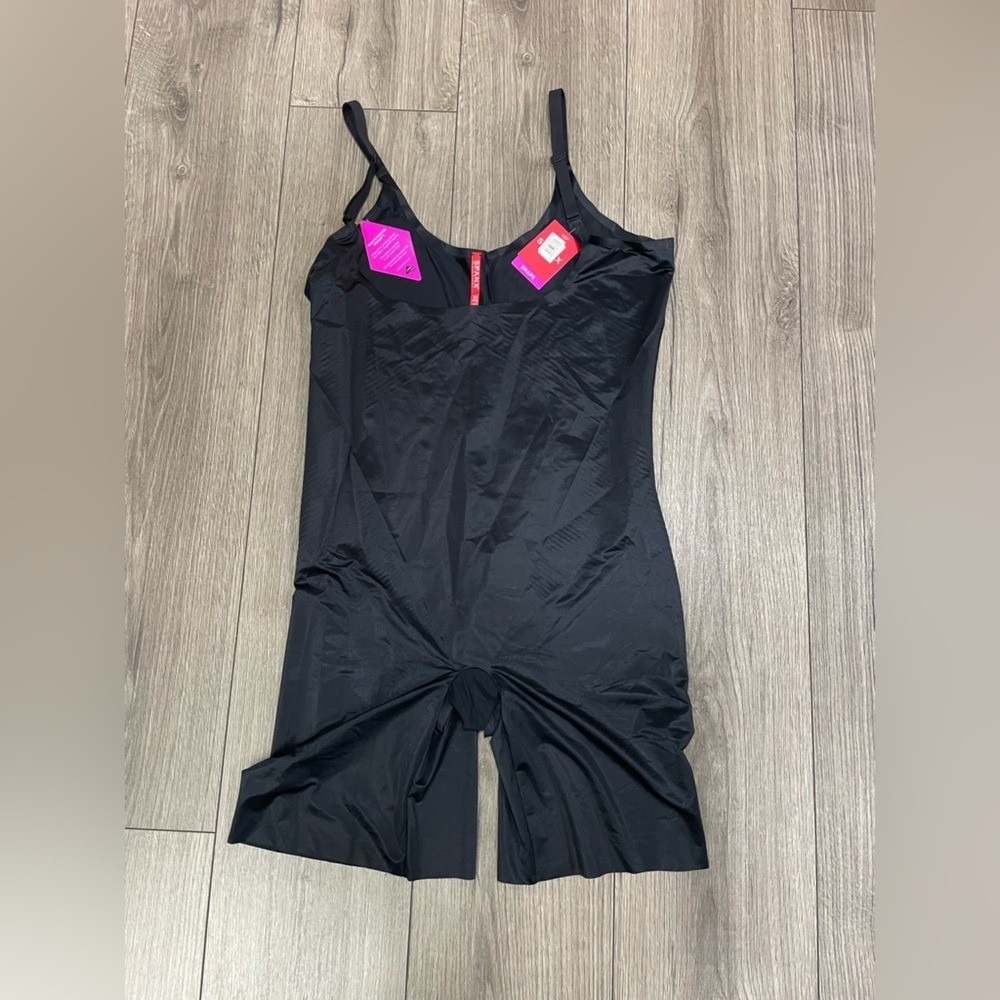 SPANX Thinstincts 2.0 Open Bust Mid Thigh BODYSUIT 3X Black Shapewear 10235R NEW